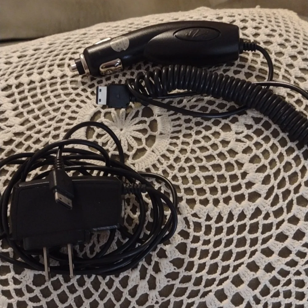 Samsung 2 chargers (NWOT)